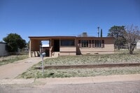 Building Photo - 120 Cochise Dr
