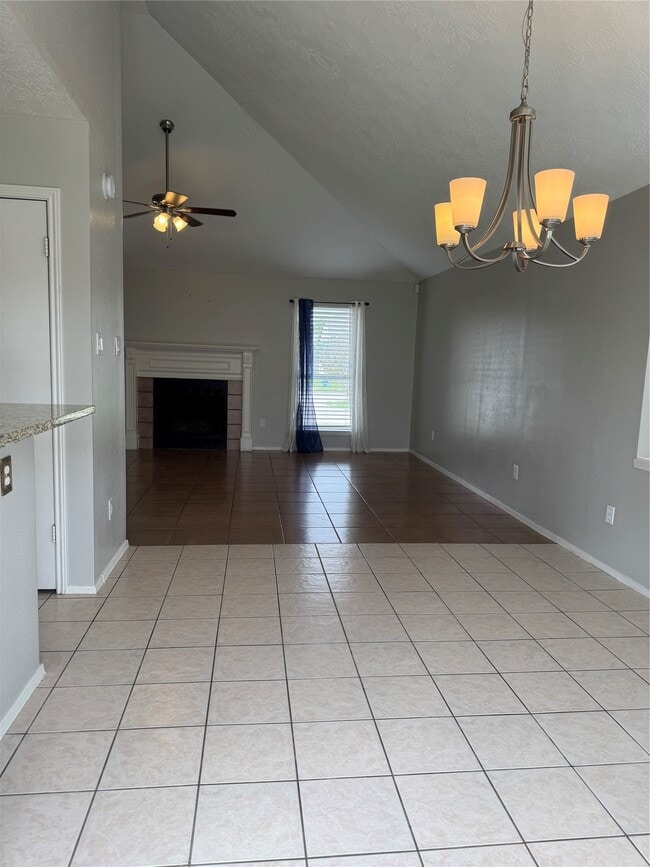 Building Photo - 2602 Grand Teton Dr