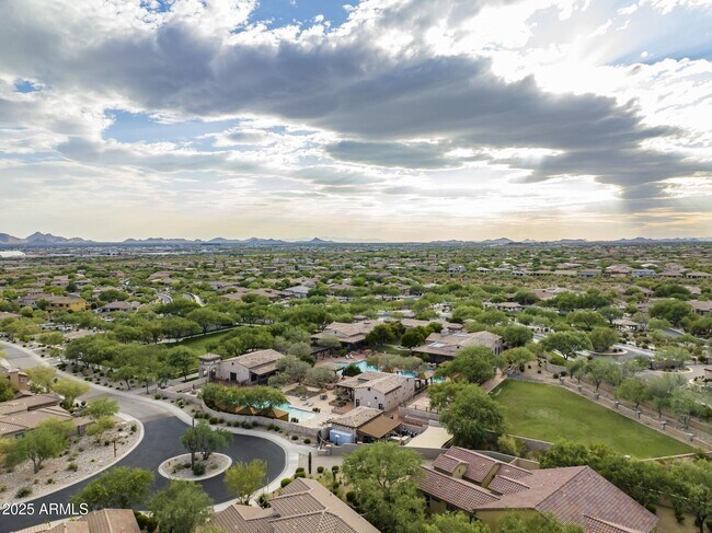 Building Photo - 18127 N 98th Way