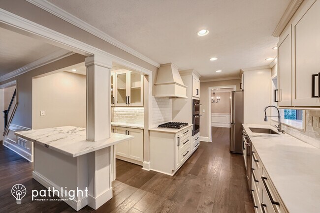 Building Photo - 1095 Willow Bend, Roswell, GA, 30075
