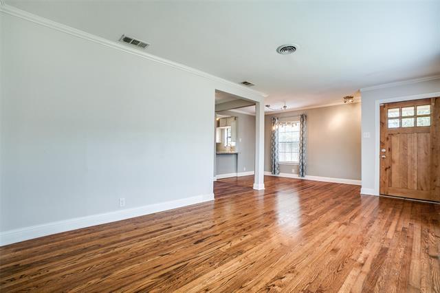 Building Photo - 851 Peavy Rd