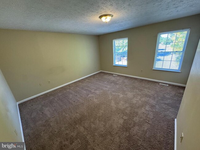 Building Photo - 536 Allston Cir