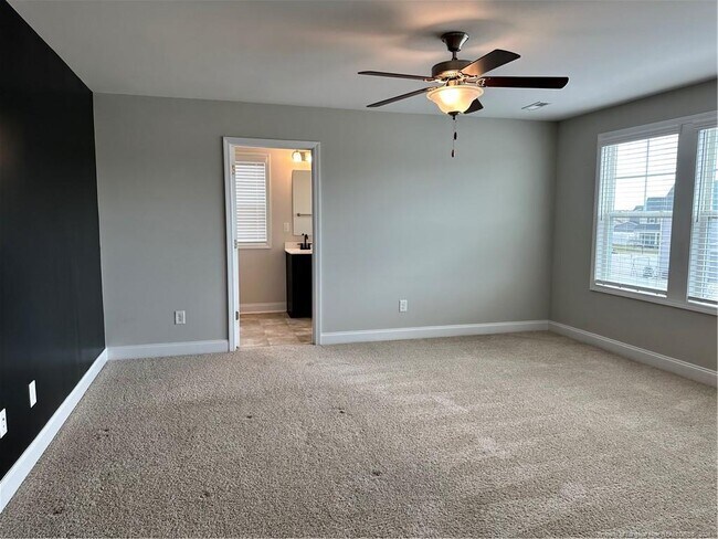 Building Photo - 137 Ledford Ave