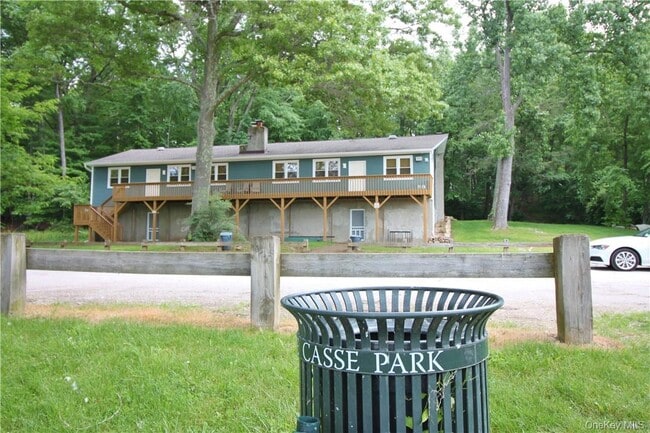 Building Photo - 155 Shear Hill Rd