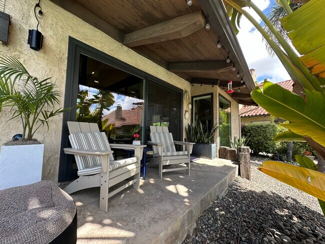 Building Photo - 1929 Alga Rd