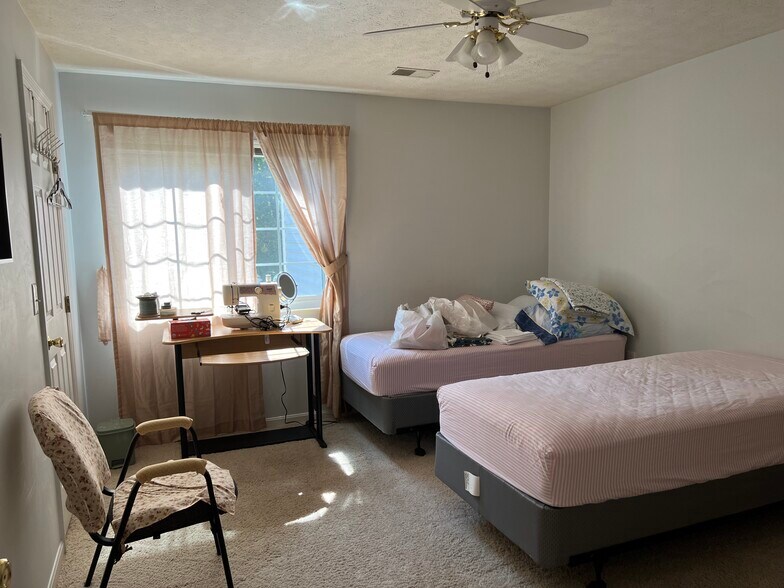 Bed Room 2 - 7392 Ridgepoint Dr