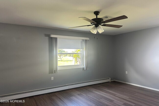 Building Photo - 182 Bonaire Dr