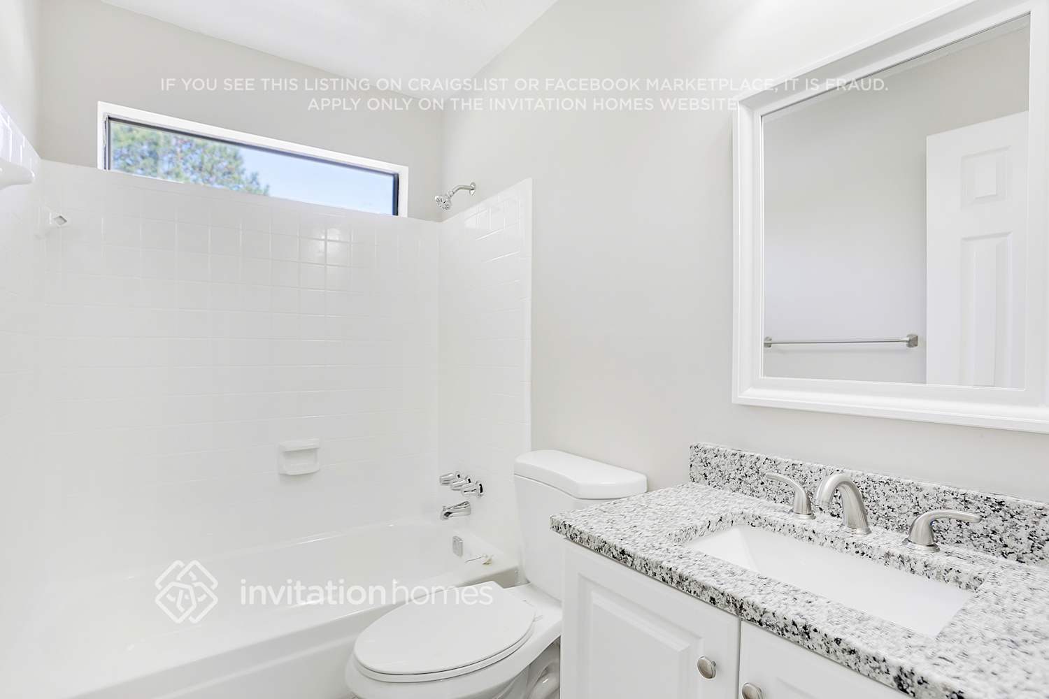 Building Photo - 2413 Leslie Brook Dr