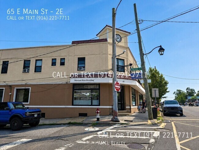 Building Photo - 65 E Main St