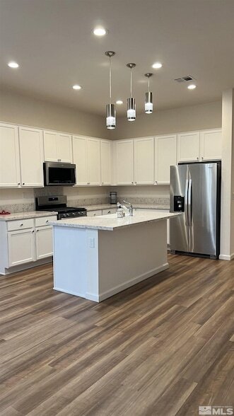 Building Photo - 7630 Navasota Dr