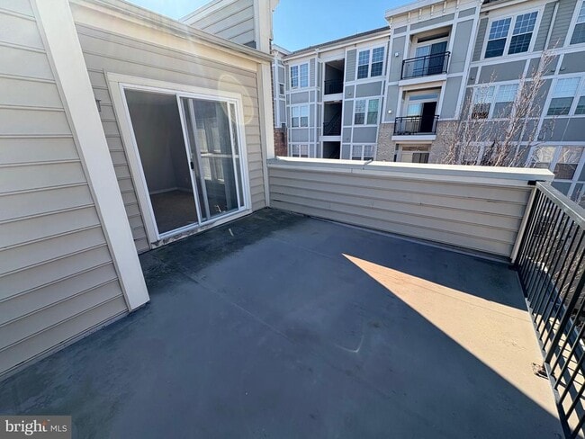 Building Photo - 2324 Cobble Hill Terrace