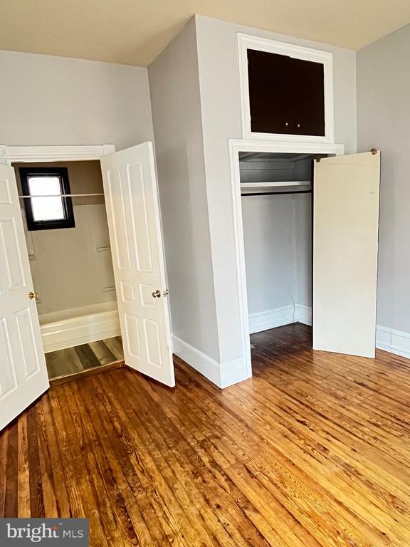 Building Photo - 79 N Evans St