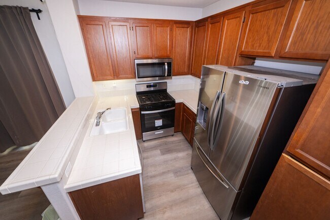 Building Photo - Amazing 3 Bedroom Condo available now! Chula Vista / Eastlake / Otay Ranch Area