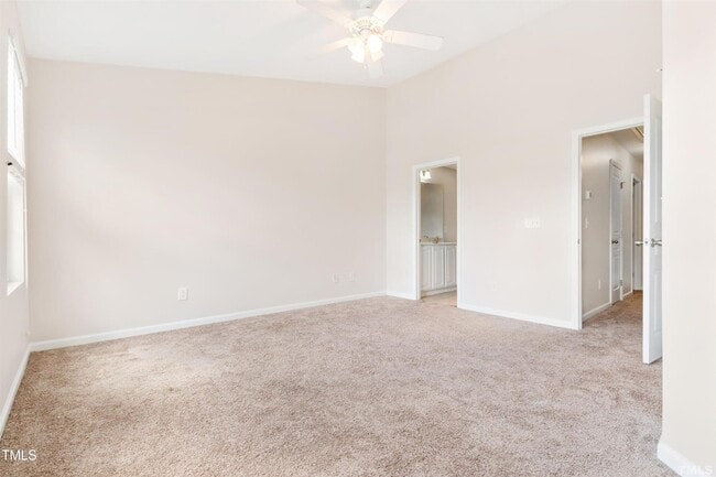 Building Photo - 666 Cupola Dr