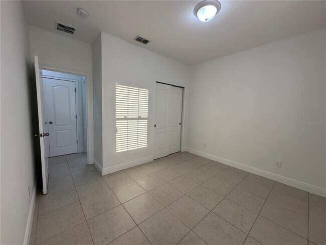 Building Photo - 15479 Sugar Citrus Dr