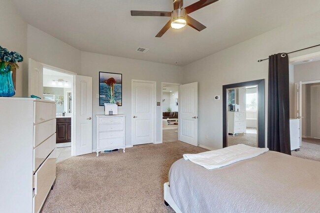 Building Photo - Lakeview Bliss: Your Dream Home Awaits! Community Pool and Park