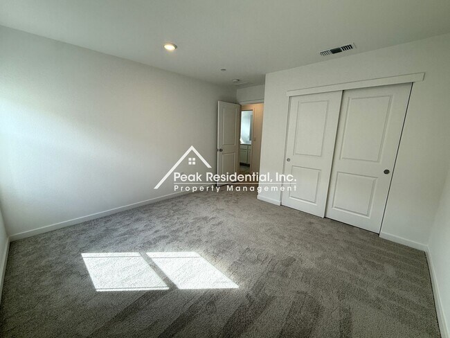 Building Photo - 7657 Barebow Wy
