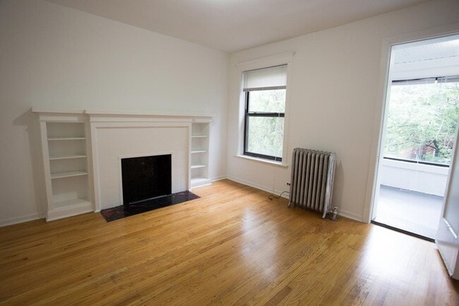 Floorplan - 5416 S. Woodlawn Avenue