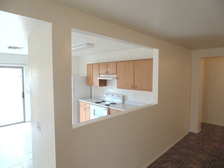 Building Photo - 11792 W Larkspur Rd