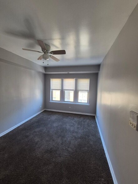 Building Photo - 5038 W Washington Blvd