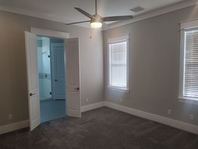 Building Photo - 3589 Esplanade Way