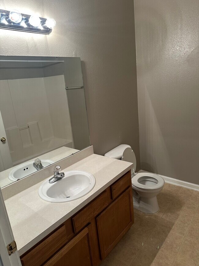 Building Photo - 6081 Maggies Cir