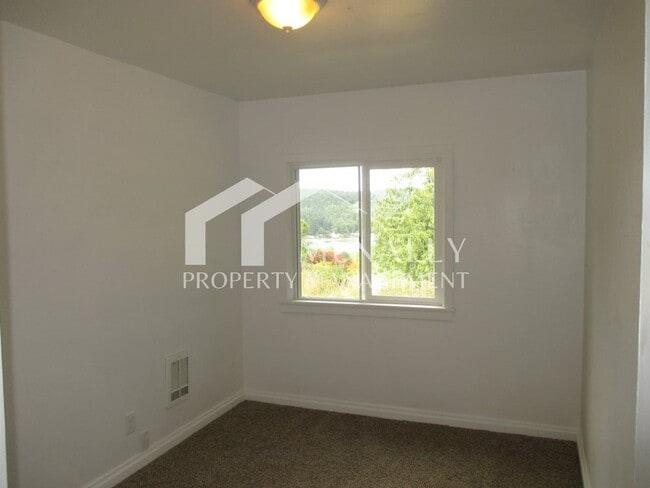 Building Photo - 3918 Rosedale St NW