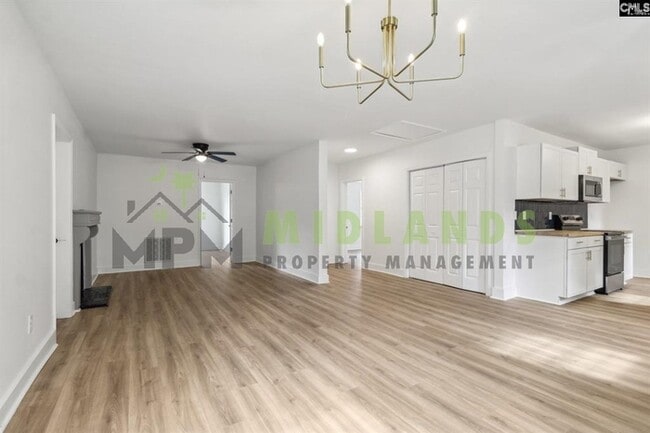 Building Photo - 2722 Dubard St