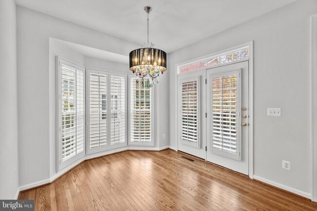 Building Photo - 5120 Grimm Dr