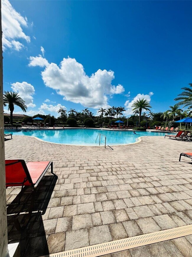 Building Photo - 159 SE 33rd Terrace