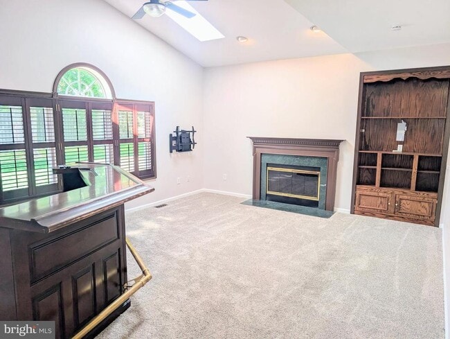 Building Photo - 114 Lenape Dr
