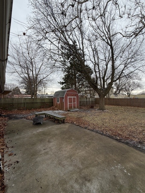 Building Photo - 2213 Roland Dr