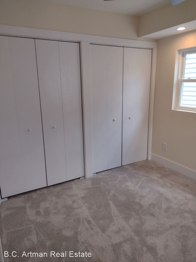 Building Photo - 3 br, 2 bath House - 259 Dunseith Street