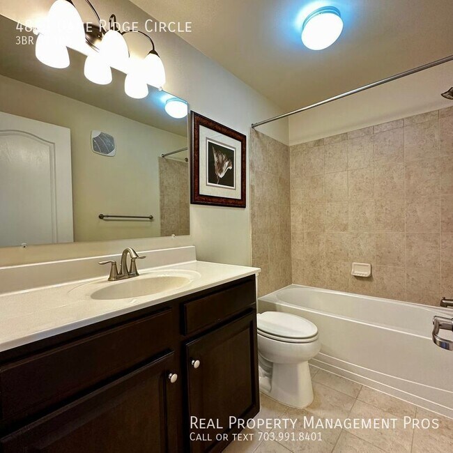 Building Photo - 4863 Dane Ridge Cir