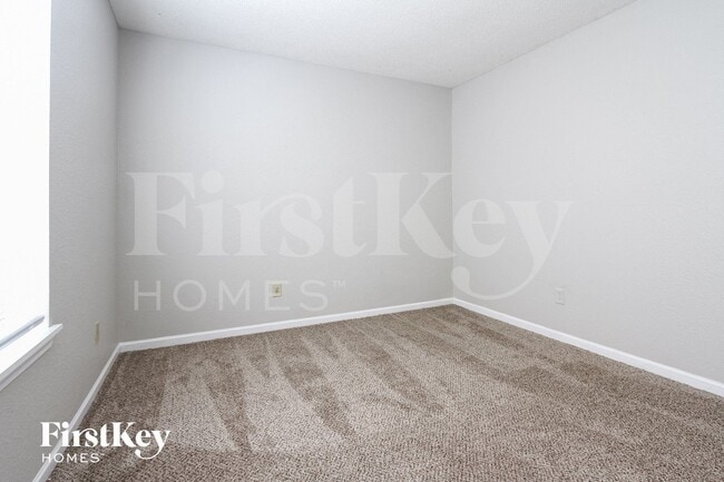 Building Photo - 8331 Amarillo Dr