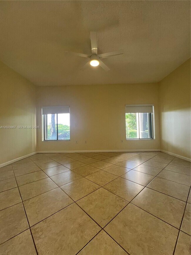 Building Photo - 16373 Malibu Dr