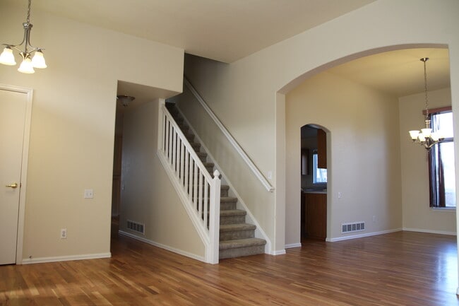 Building Photo - 1401 orchid ct