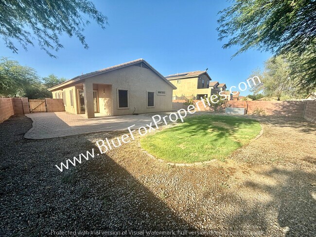 Building Photo - 11930 W Heyburn Dr