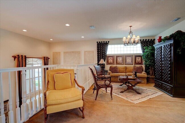 Building Photo - 10891 Northgreen Dr