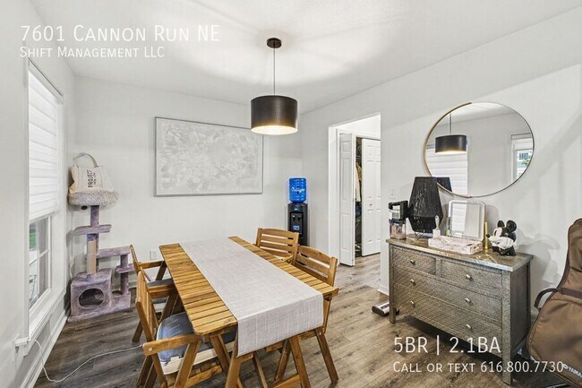 Building Photo - 7601 Cannon Run Dr NE