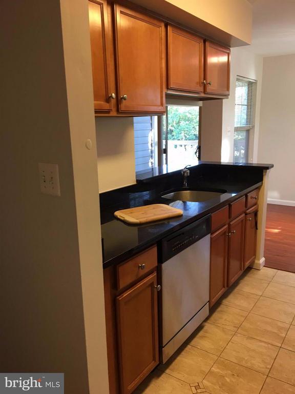Building Photo - 1710 Abercromby Ct