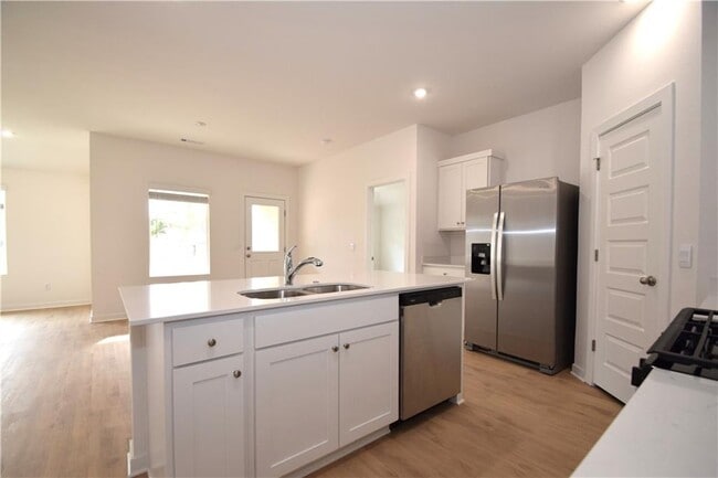 Building Photo - 367 Florida Ave