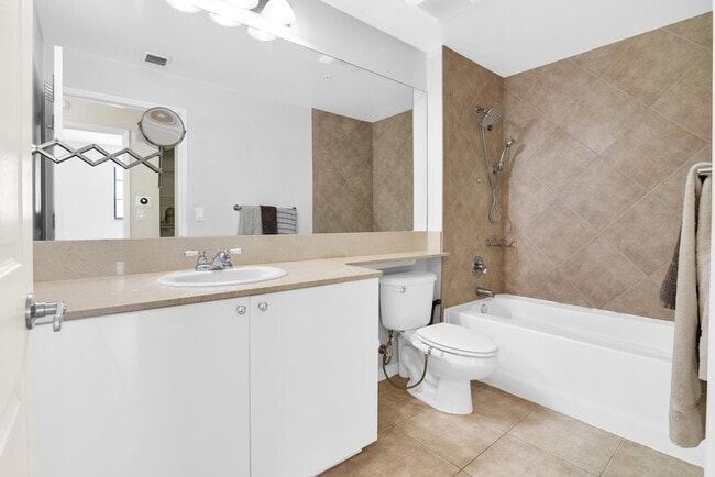 Building Photo - 233 S Federal Hwy