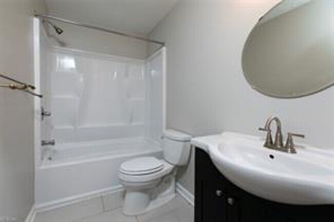 Building Photo - Call Sabrina at 757-767-0767 for more information
