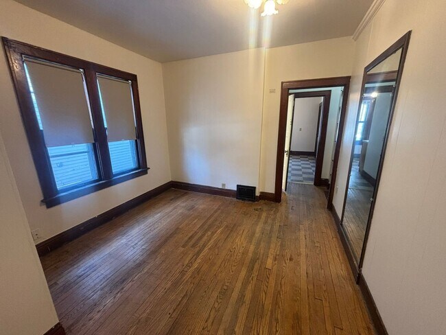 Building Photo - 212-214 N. Blount St.