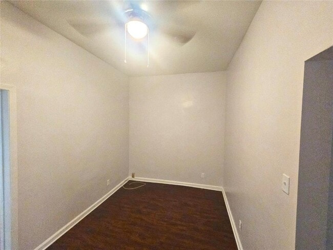 Building Photo - 221 N High St