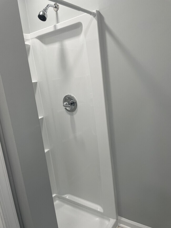 Building Photo - 14369 Newbern Loop