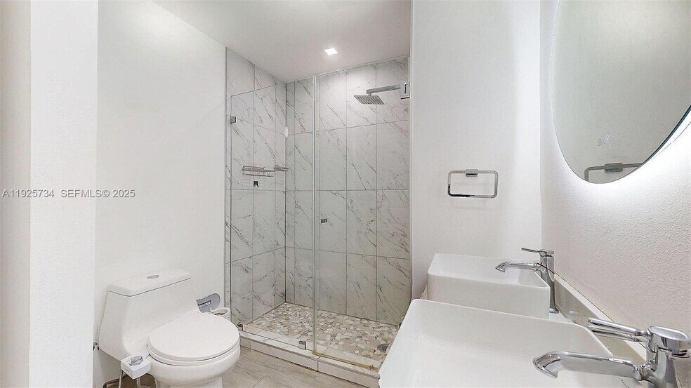 Building Photo - 8212 NW 8th Pl