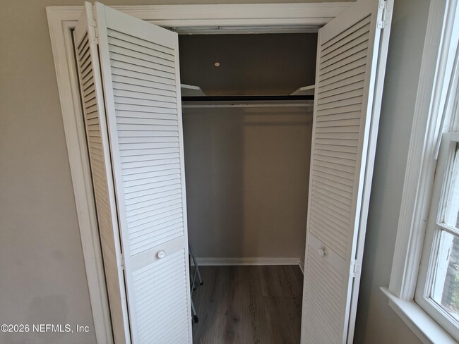 Building Photo - 1447 Lawrence Pl