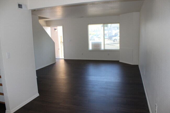 Building Photo - 52621 NW 4th St